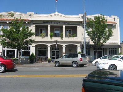 Mount View Hotel. Click for full size. Mount View Hotel image. Click for full size.