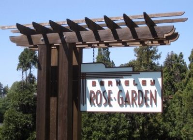 Berkeley Rose Garden Entrance Sign image. Click for full size.