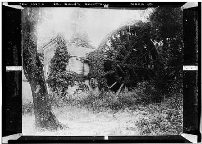 Bale's Grist Mill image. Click for more information.