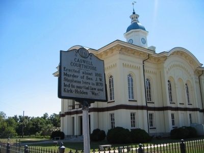 Caswell County Courthouse (completed 1861) image. Click for full size.