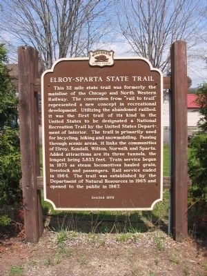 Elroy – Sparta State Trail Marker image. Click for full size.