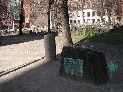 Marker in Granary Burying Ground image. Click for full size.