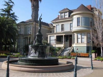 The Latham-Ducel Fountain, with the Higgins and Thornton Houses in the Background image. Click for full size.