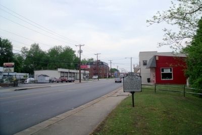 North Main Street (facing north) image. Click for full size.