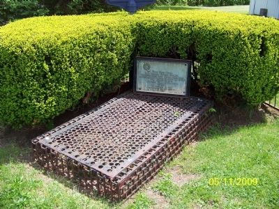 The Bloody Rock Marker image. Click for full size.