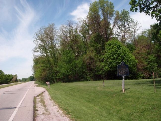 View to West - - 10 O'Clock Treaty Line Marker image. Click for full size.