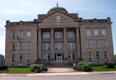 Clay County (Indiana) Courthouse. Click for full size. Clay County (Indiana) Courthouse image. Click for full size.