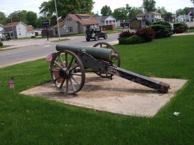 Clay County (Indiana) Civil War Canon - and - Courthouse Marker. Click for full size. Clay County (Indiana) Civil War Canon - and - Courthouse Marker image. Click for full size.