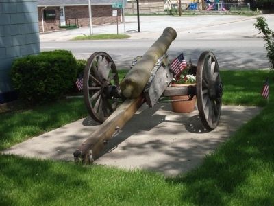 Rear View - - First:: Civil War Cannon image. Click for full size.