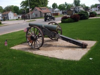 Left Rear - - Second:: Civil War Cannon image. Click for full size.