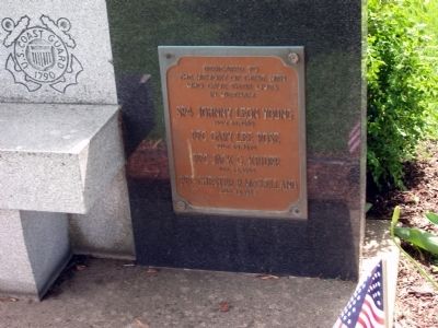 Right Bronze Plaque - - Vietnam War Memorial. Click for full size. Right Bronze Plaque - - Vietnam War Memorial image. Click for full size.