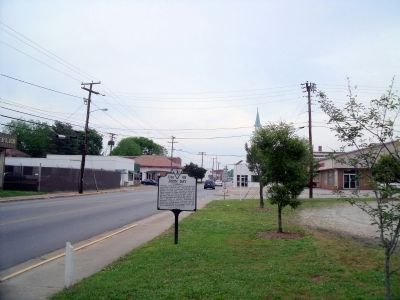 North Main Street (facing north). Click for full size. North Main Street (facing north) image. Click for full size.