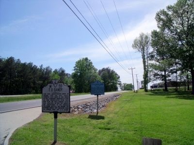 Colonial Trail (facing west) image. Click for full size.
