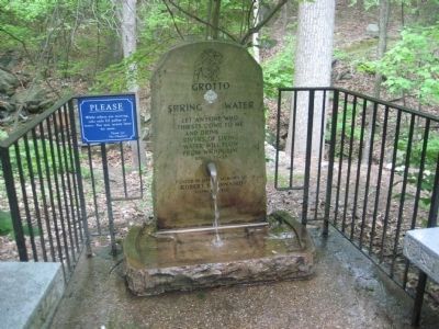 Grotto Spring Water image. Click for full size.