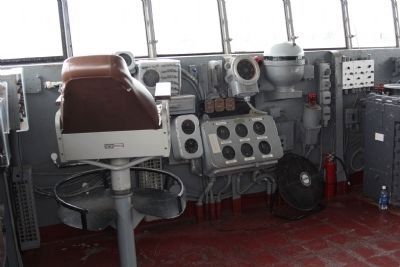 USS Yorktown Captains Chair on the Bridge image. Click for full size.