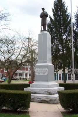 Hocking County Civil War Memorial image. Click for full size.