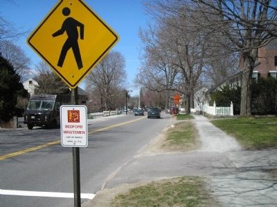 Marker on Lexington Road. Click for full size. Marker on Lexington Road image. Click for full size.