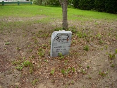 Gravestone near the African American Cemetery Marker. Click for full size. Gravestone near the African American Cemetery Marker image. Click for full size.