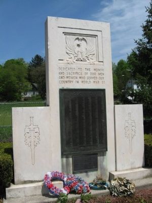 Oakville World War II Memorial image. Click for full size.