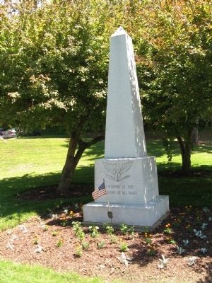 Southbury Veterans Memorial image. Click for full size.
