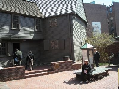 Courtyard near the Revere House. Click for full size. Courtyard near the Revere House image. Click for full size.