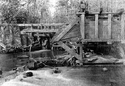 Gold Mine Sluice on Millwood image. Click for full size.