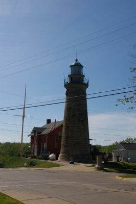 Fairport Harbor Lighthouse image. Click for full size.