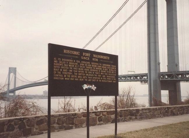 Historic Fort Wadsworth Marker at the Verrazono Narrows image. Click for full size.