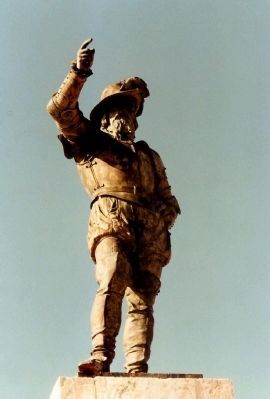Juan Ponce de Leon Statue in San Juan, Puerto Rico image. Click for full size.
