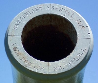 Claysville Veterans Memorial WWI-era Artillery Details image. Click for full size.