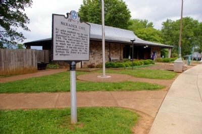 Nickajack Cave Marker and the Visitors' Center image. Click for full size.