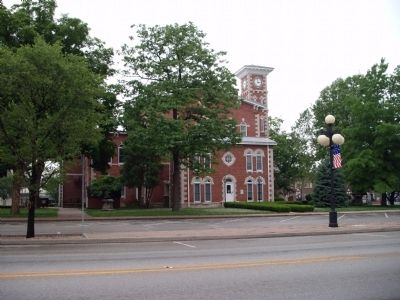 West Side - - Morgan County Indiana Courthouse image. Click for full size.