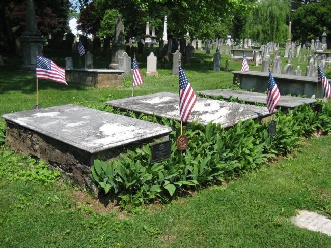 General William Maxwell Gravesite image. Click for full size.