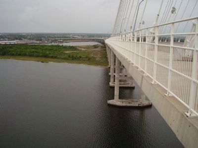 Arthur Ravenel Jr. Bridge image. Click for full size.