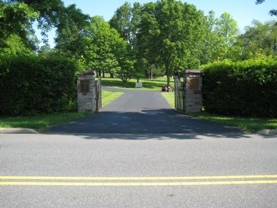 Flemington Jewish Cemetery Gates image. Click for full size.