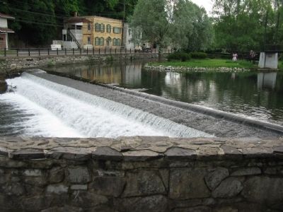 Big Springs Dam image. Click for full size.