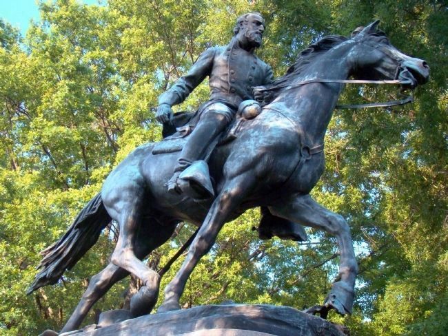 Stonewall Jackson on his Horse, Old Sorrel image. Click for full size.