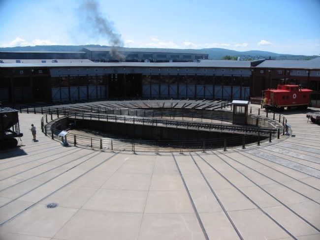 The Turntable and Active Portion of the Roundhouse image. Click for full size.