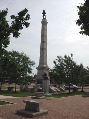 World War II Memorial is Behind the Civil War Memorial image. Click for full size.