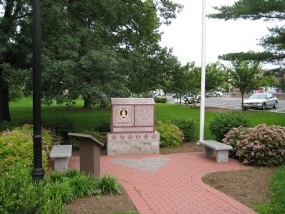 Purple Heart Monument image. Click for full size.