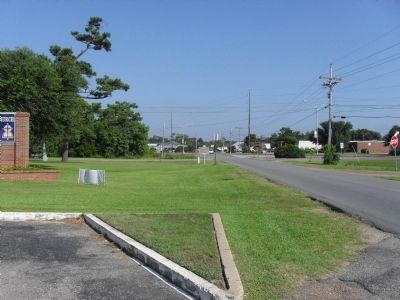 Gautier School Marker. Click for full size. Gautier School Marker image. Click for full size.
