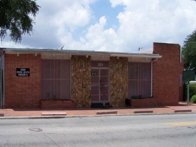 Florida Sentinel Bulletin Marker, seen at far right. Click for full size. Florida Sentinel Bulletin Marker, seen at far right image. Click for full size.