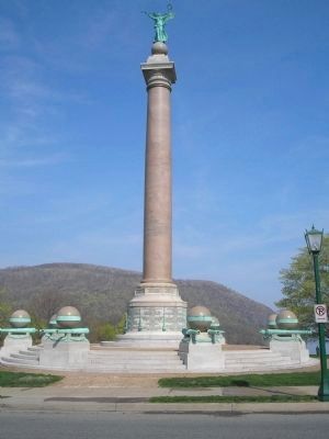 Civil War Battle Monument image. Click for full size.