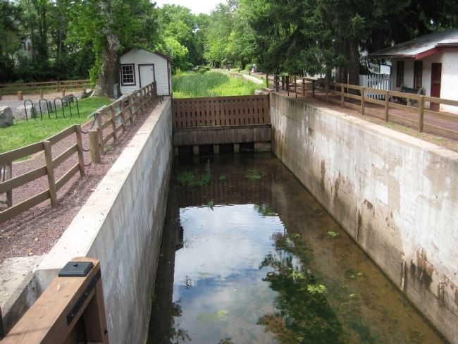 Lock on the Delaware Canal image. Click for full size.