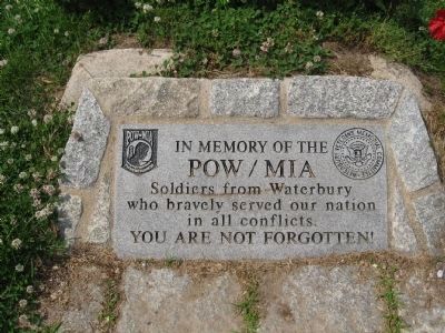 Main Stone of Memorial image. Click for full size.