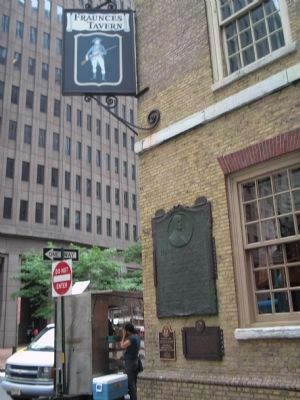 Fraunces Tavern Markers. Click for full size. Fraunces Tavern Markers image. Click for full size.