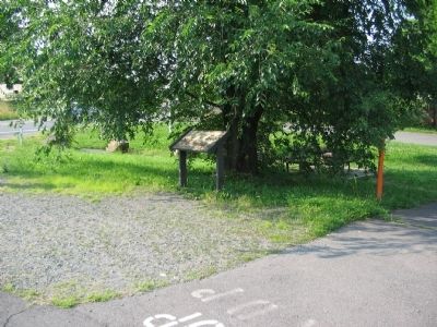 Marker along the W&OD Trail image. Click for full size.