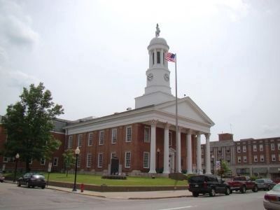 Greene County Courthouse in Waynesburg, Pennsylvania image. Click for full size.