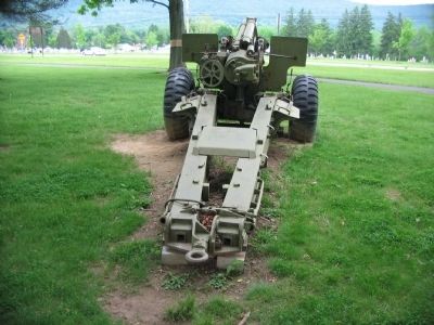 Back of Howitzer image. Click for full size.