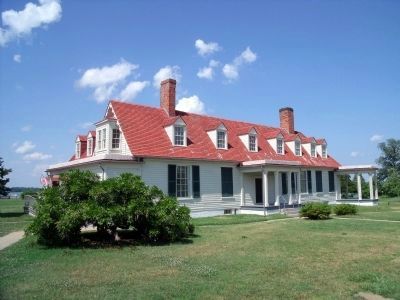 Appomattox Manor. image. Click for full size.